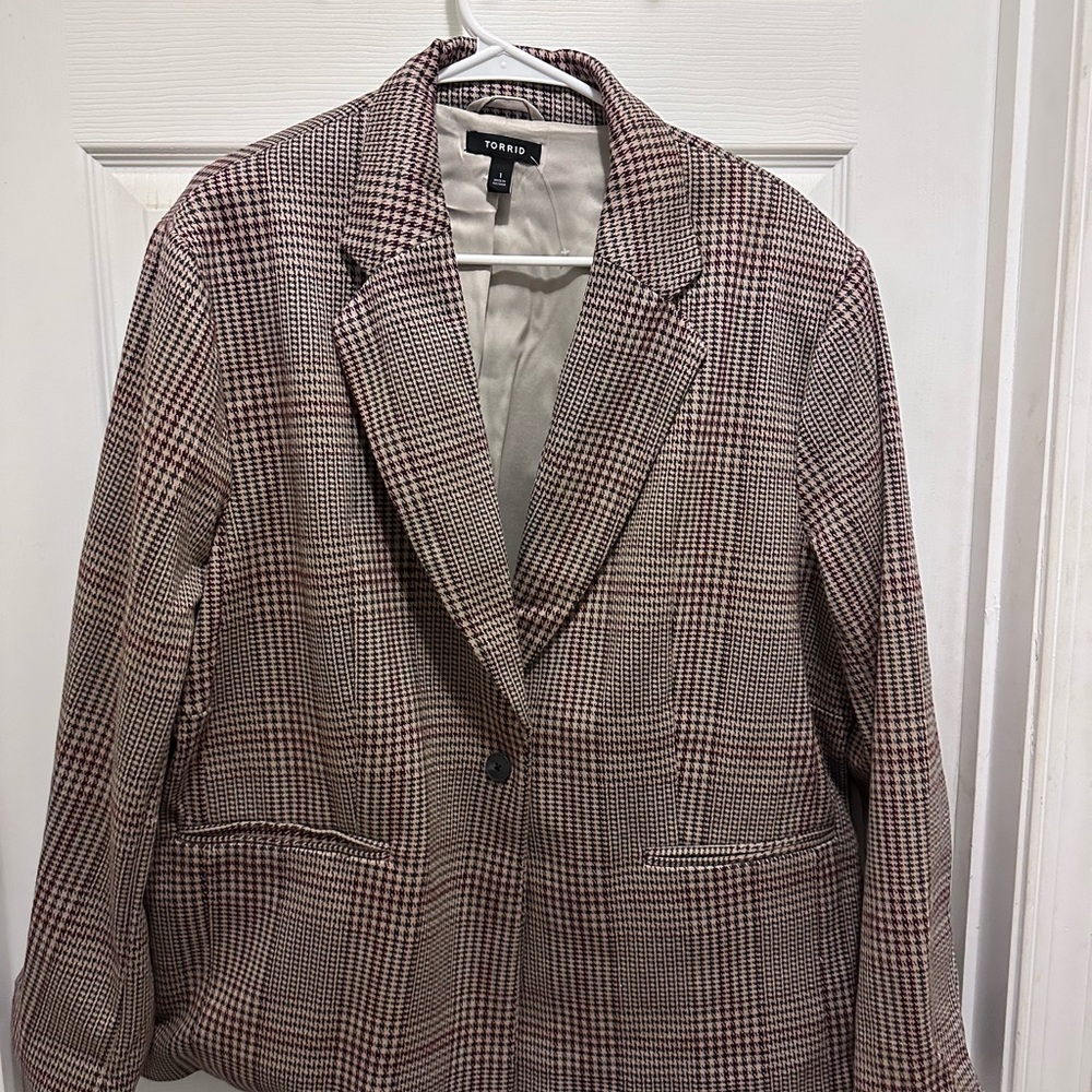 Torrid Women's Checkered Blazer in Brown and Cream